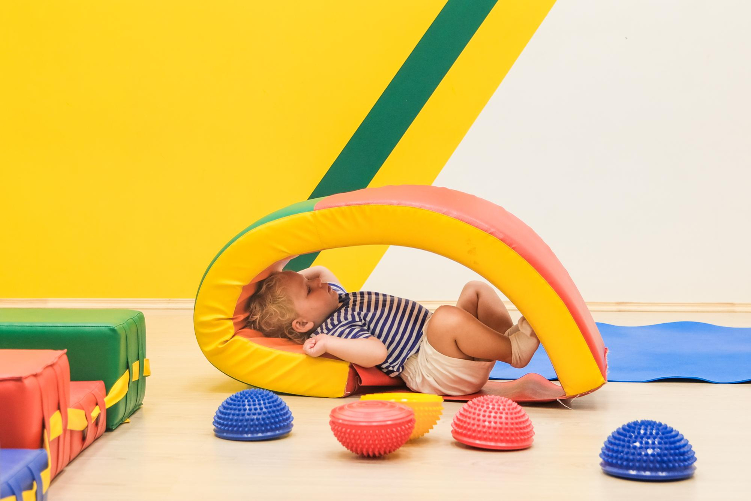 NON SOLO CAPRIOLE. Muovere il corpo e sperimentare le emozioni